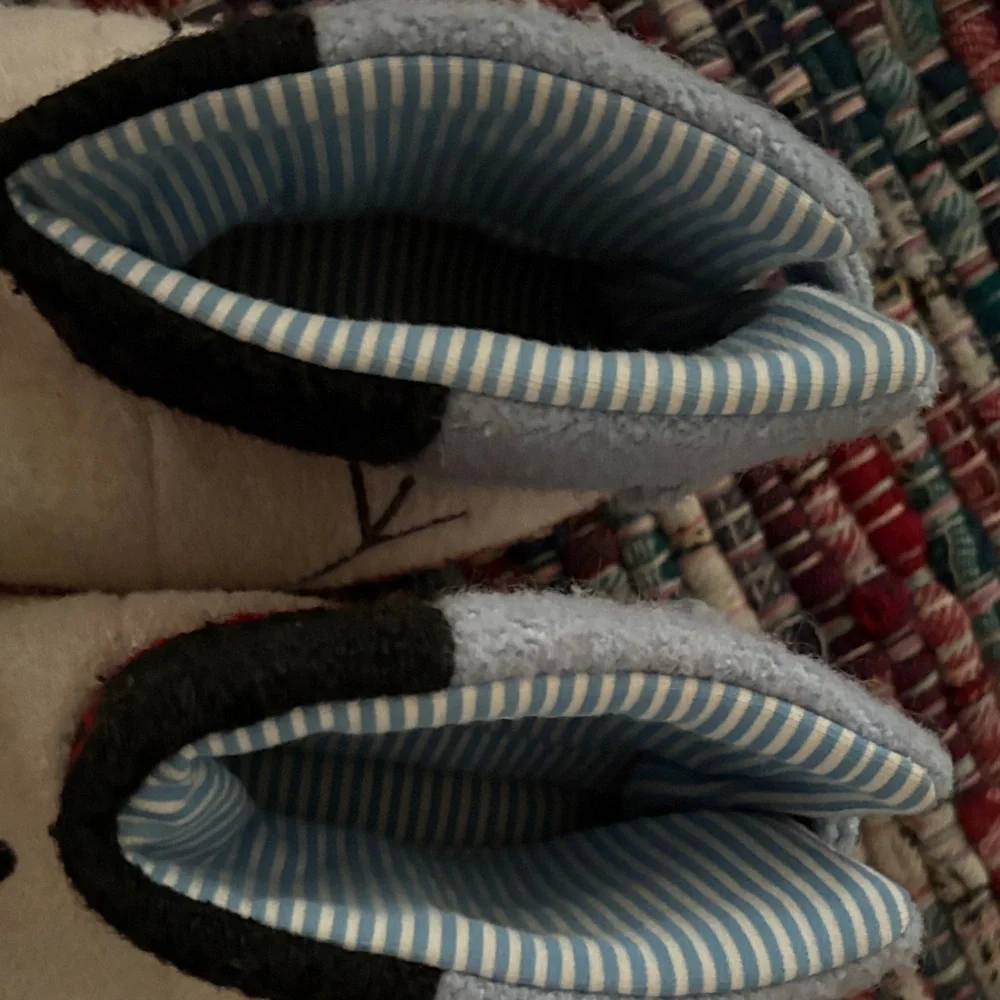 Hanna Andersson Snowman Kids Slippers